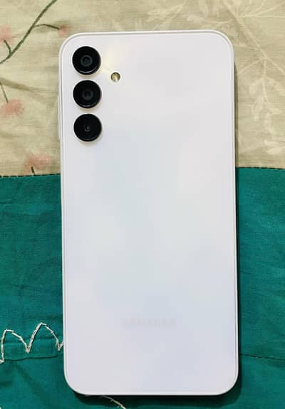 Mobile for Sale – Condition 10/10