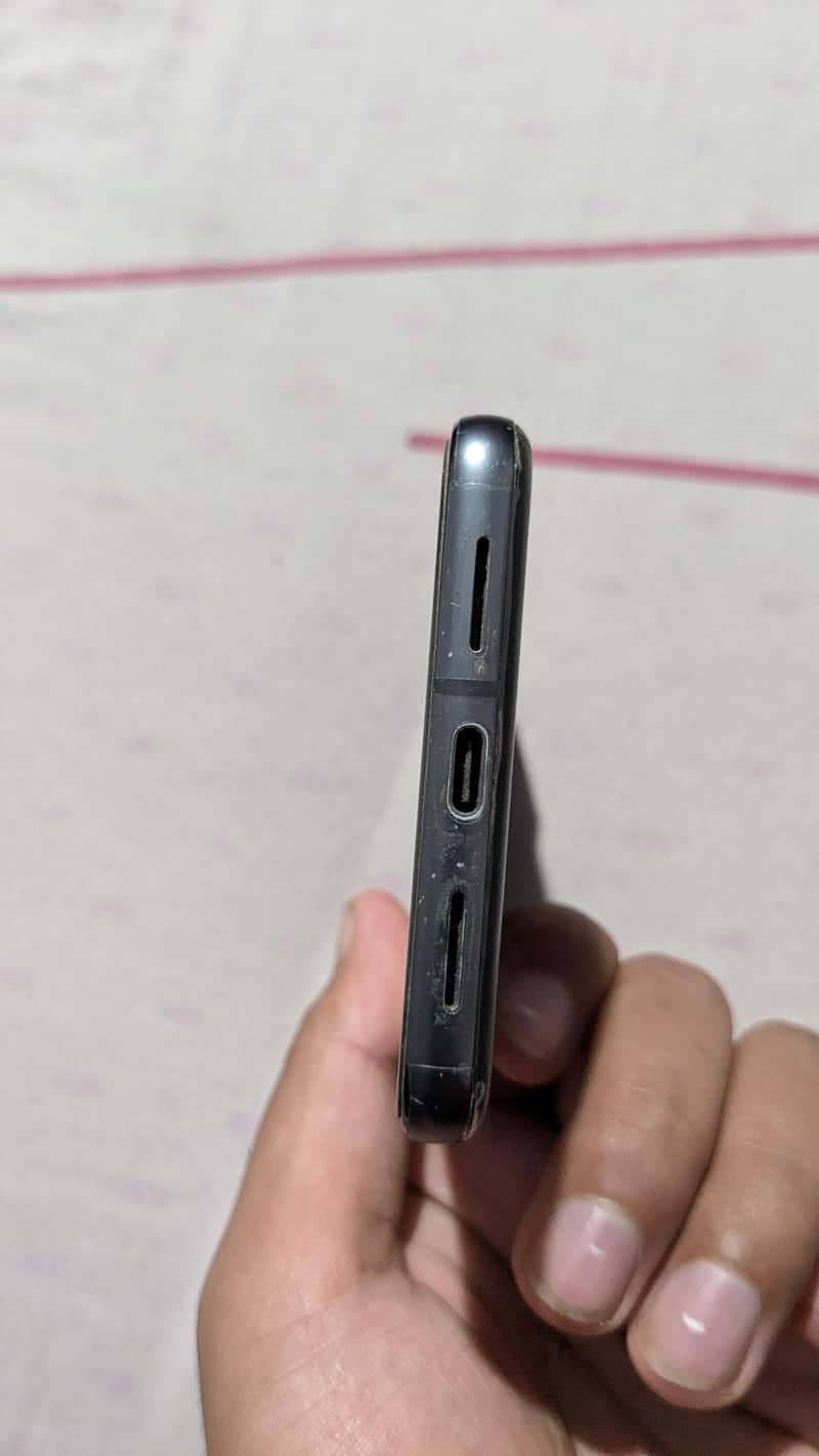 Google pixel 8 pro 1