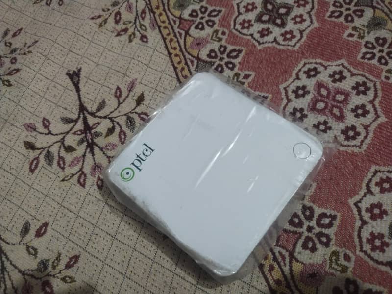 ptcl Smart box 0