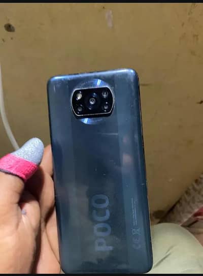 Poco x 3