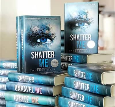 Shatter me book /novel