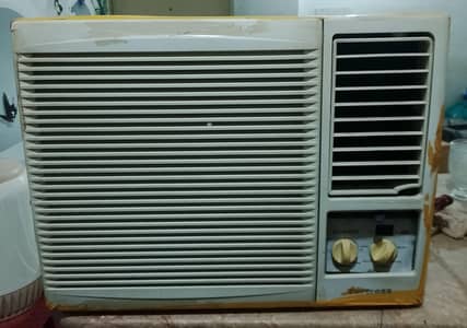 window AC for sale in Tip Top Condition