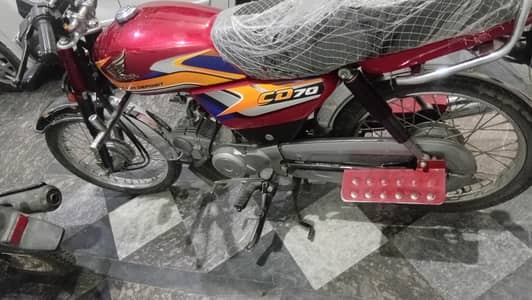 CD 70 for sale in excellent condition all ok bike good condition