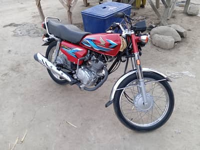 Honda cg125 10 10 condition he Rs200000