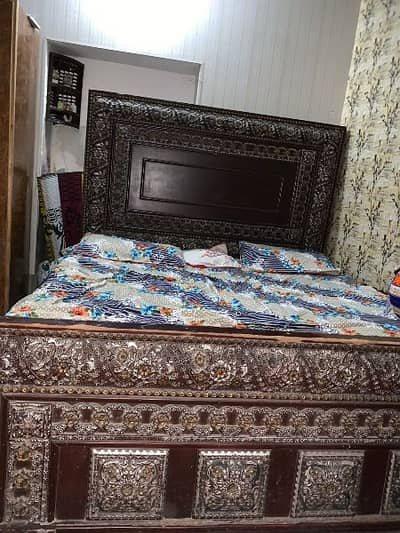Wooden king size bed with Mattress