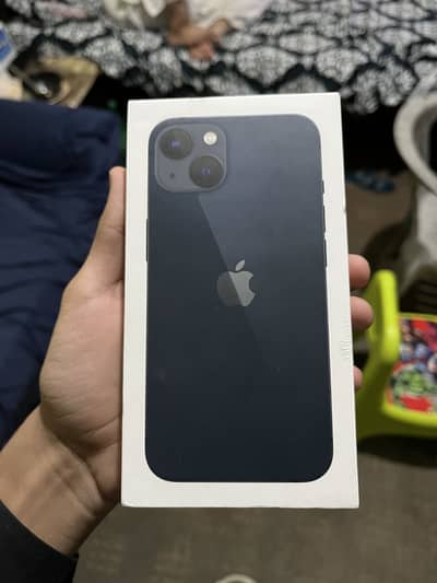 Iphone 13 with box. Battery Health 90.128 Gb. jv Phone