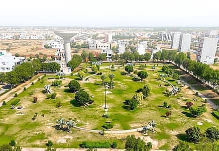 5,10 Marla plot For Sale investor rate main Santana Foad Faisalabad