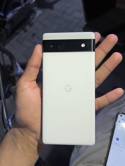 Google pixel 6a. 6gb ram 128 memory