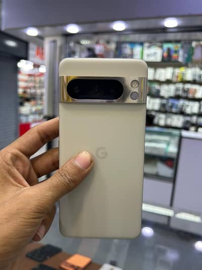 GOOGLE PIXAL 8 PRO.  256GB