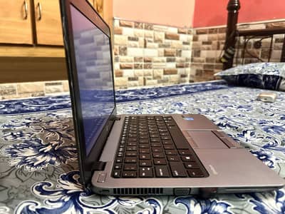 Hp elitebook 820 i5 5 generation