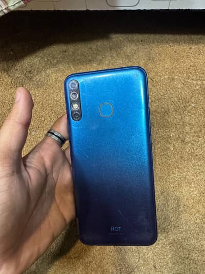 Infinix hot 8, 4x64, For Sale