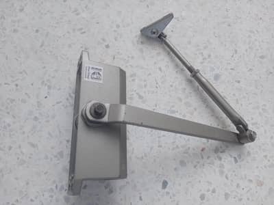 door closer for sale