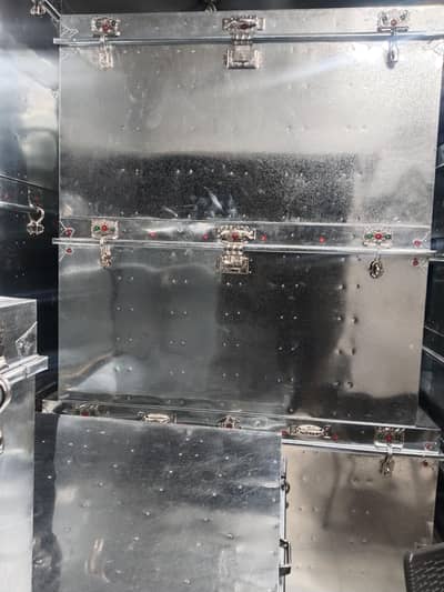 PATI BOX ALL VARIETY HOLA SALE RATE M