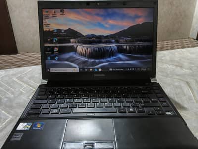 Toshiba Protege R930  Core i5 3rd Gen  / 4GB ram /  120 GB SSD