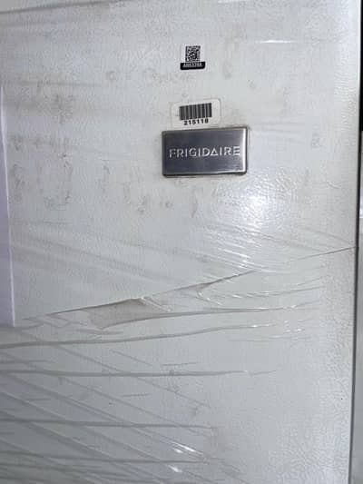 Frigidaire pharma fridge