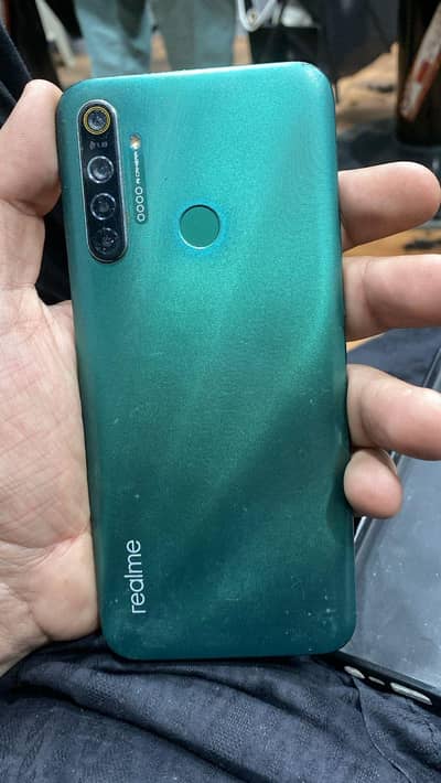 realme 5i