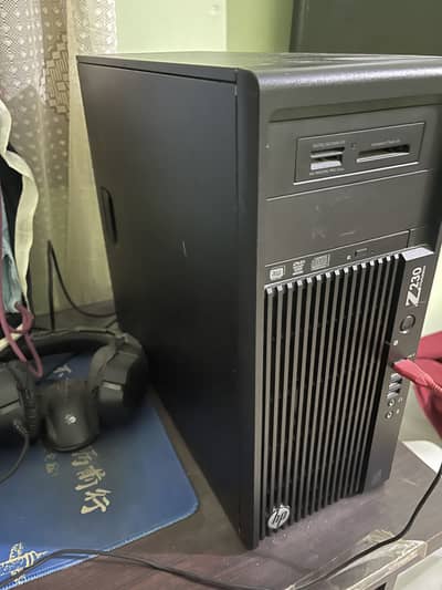 HP Z230 TOWER