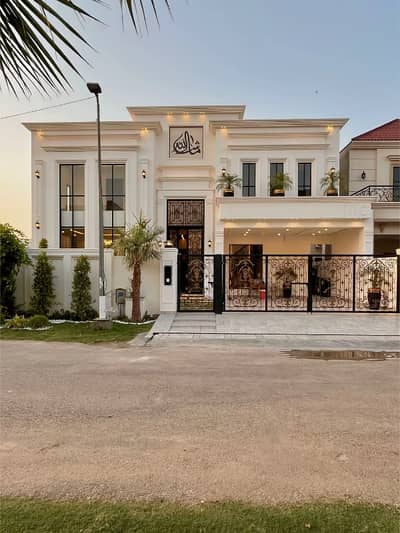 1 Kanal Classical House For Sale Royal Orchard, Multan