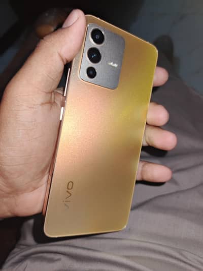 vivo v23 full box 8gb 256 gb