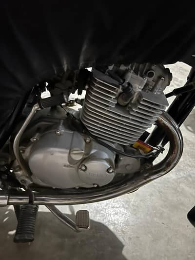 SUZUKI GS 150 SE 2021