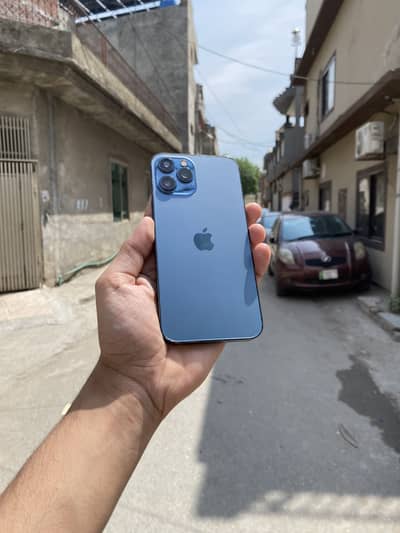 iPhone 12 pro max 256 GB FACTORY UNLOCK