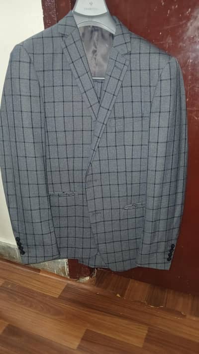 2x Piece Suit With Shirt & Tie