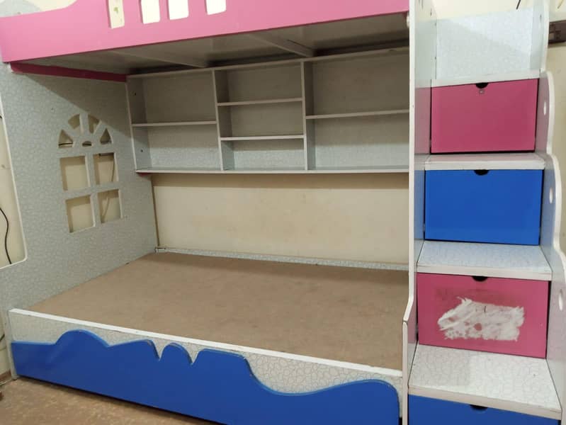 bunk bed 0