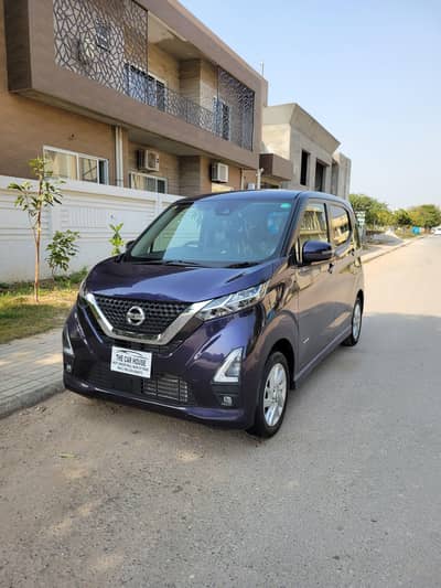 Nissan Dayz Highway Star S-Hybird