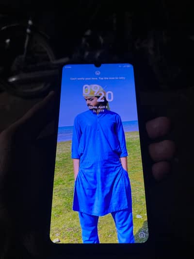 all ok 10by10  condition charger with box