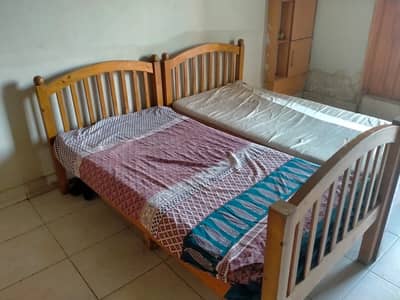 Single beds wooden 100% ok and Good quality
