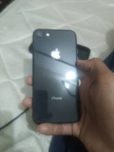 Iphone 8 non pta urjent sell