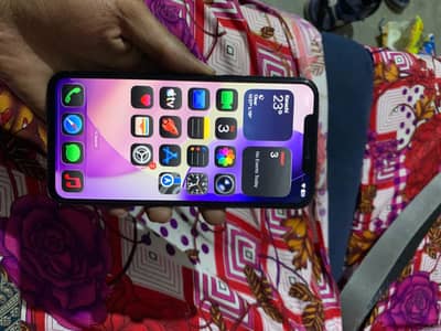 Iphone 11 Pro Max NonPTA Working best 03167908375