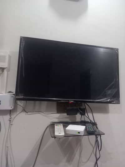 Haier 32 inch LED for sale