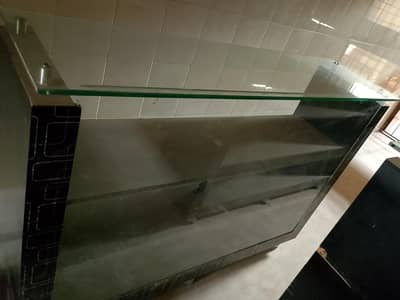 glass fancy selves / counters like new