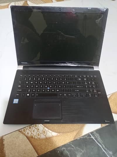 Toshiba i5 6th generation 8gb ram 256gb ssd 3hour+ battery