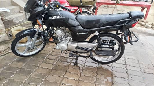 Suzuki GD 110 Motorcycle is for Sale at DGKHAN.