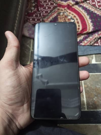 redmi 13c 6/128 gb box charger hai condition 10 by 10 hai