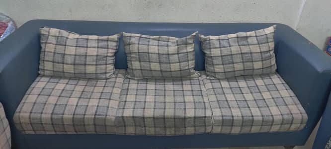 7 seater sofa set for urgent sale