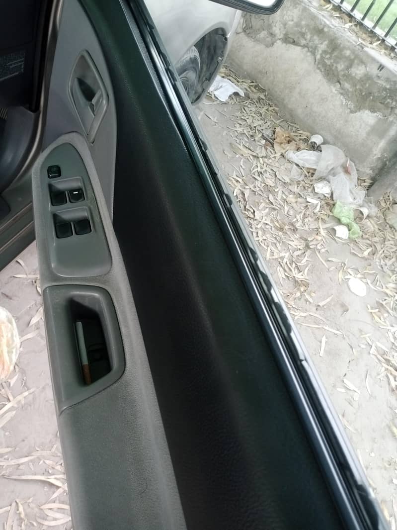 lancer 2006 model 19