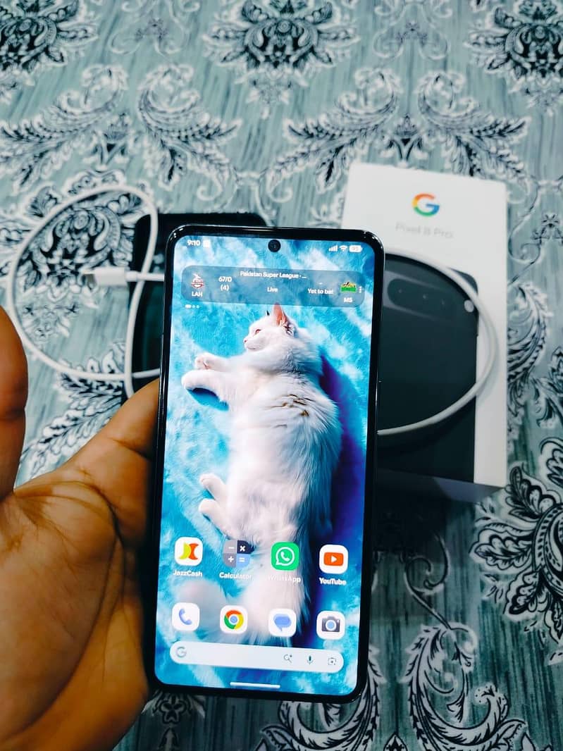 Google pixel 8 Pro 1