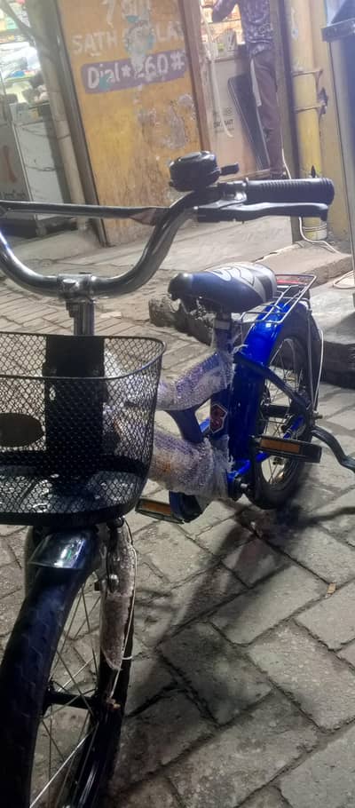 kids cycle brand new 5 to 7years