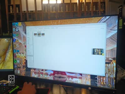 32 inch IPS UHD 4k LCD