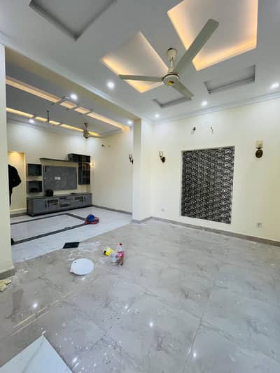 5 MARLA HOUSE AVAILABLE FOR RENT IN BAHRIA ORCHARD LAHORE