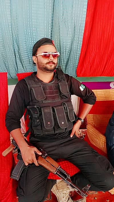 personal gunman bodyguard