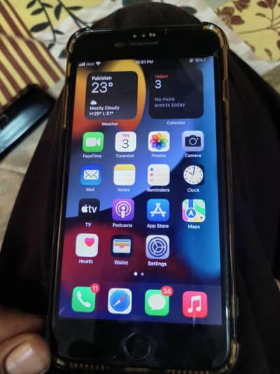 I am silling ma phone 7 plus 128gb