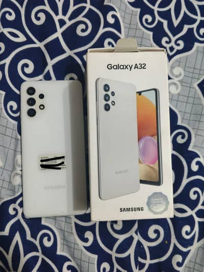 Samsung A32 In good condition with charger. . no repair. . . not any fault