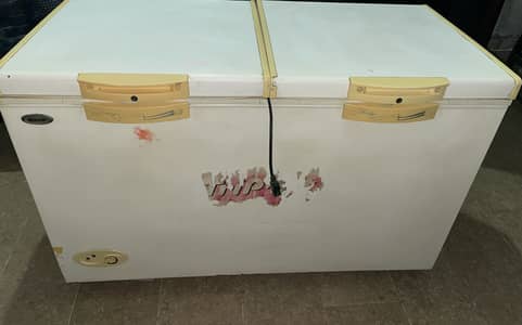 Waves Triplet Deep Freezer