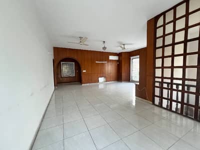 1 KANAL UPPER PORTION UN DHA PHASE 1