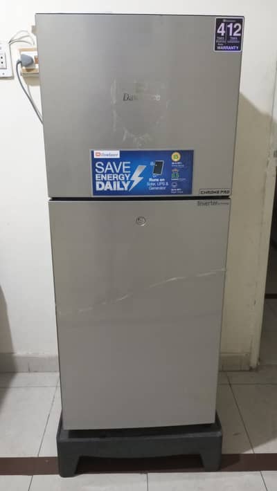 Condition is 10/10. Scratch less .