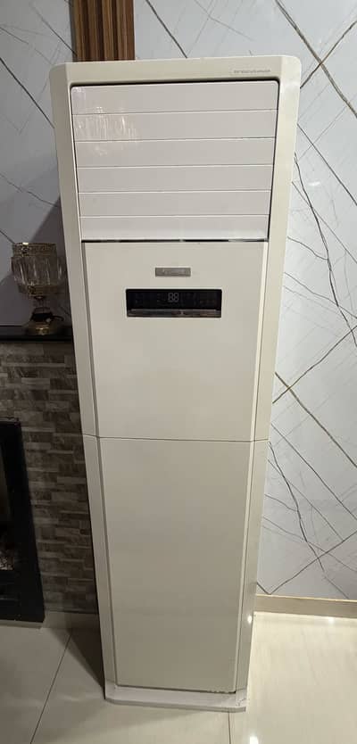 Gree 2 ton cabinet Ac for sale